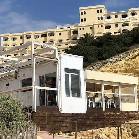 Διαμέρισμα 2 Bedrooms At Carvoeiro 20 M Away From The Beach With Sea View And Enclosed Garden