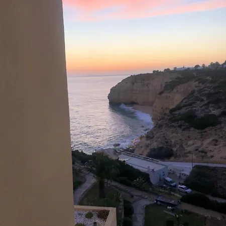 Διαμέρισμα 2 Bedrooms At Carvoeiro 20 M Away From The Beach With Sea View And Enclosed Garden