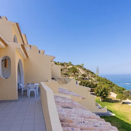 2 Bedrooms At Carvoeiro 20 M Away From The Beach With Sea View And Enclosed Garden * Carvoeiro (Lagoa)